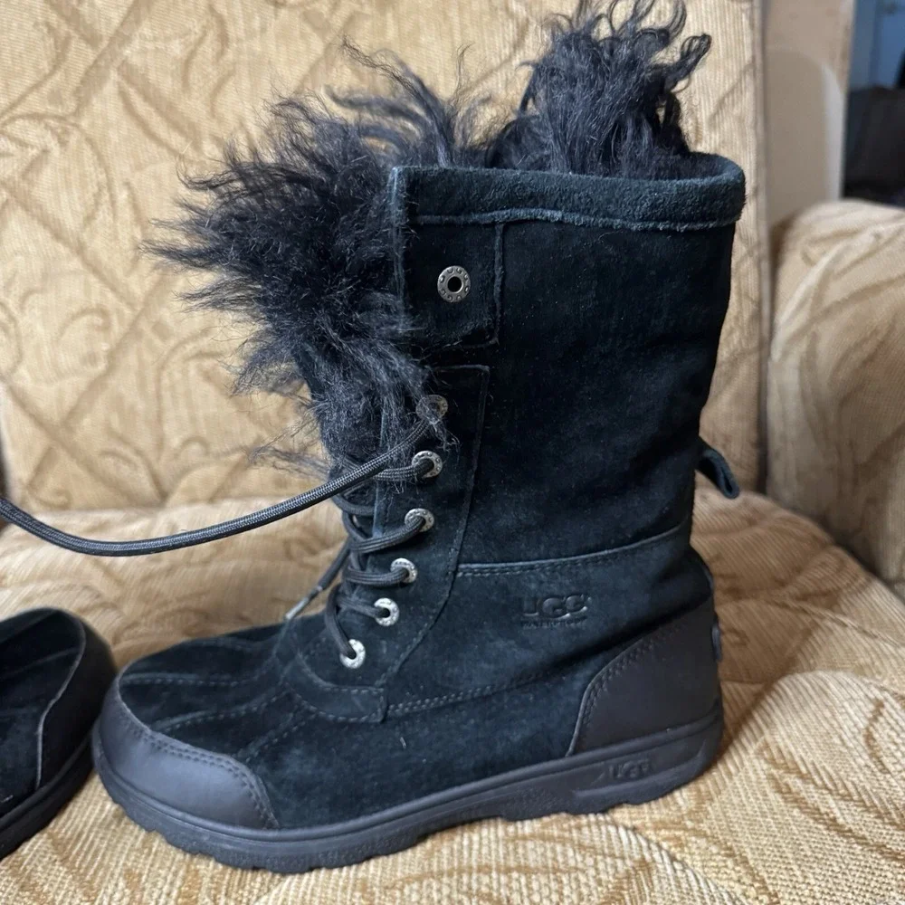 KIDS GIRLS 6 BLACK UGG BUTTE II FLUFF MONGOLIAN SHEEPSKIN BOOTS‎
